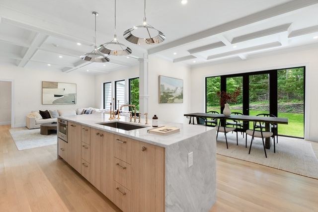 92 Hill Street, Lexington, MA 02421