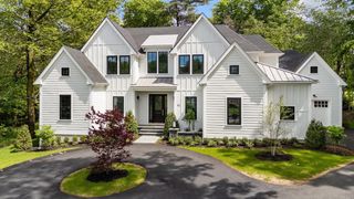 92 Hill Street, Lexington, MA 02421