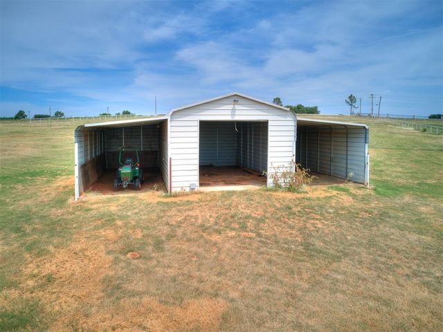 3160 Long Drive, Newcastle, OK 73065