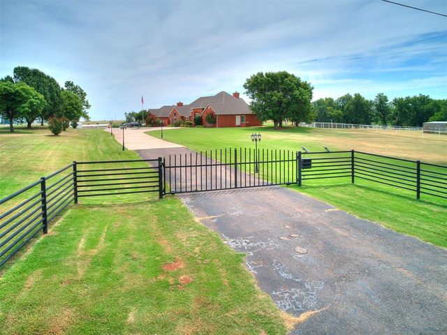 3160 Long Drive, Newcastle, OK 73065
