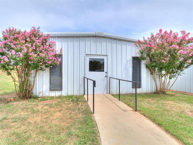 3160 Long Drive, Newcastle, OK 73065