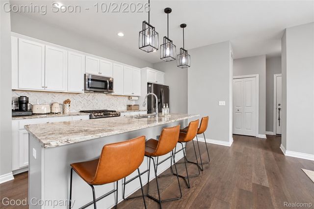 3818 Forester Boulevard, Auburn Hills, MI 48326