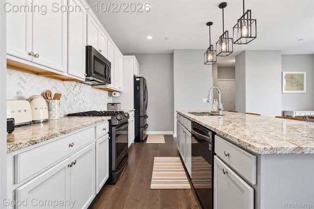 3818 Forester Boulevard, Auburn Hills, MI 48326