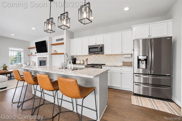 3818 Forester Boulevard, Auburn Hills, MI 48326