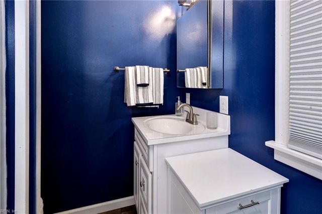 149 Ridgewood PW, Newport News, VA 23608