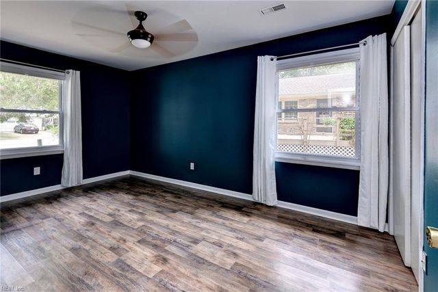 149 Ridgewood PW, Newport News, VA 23608