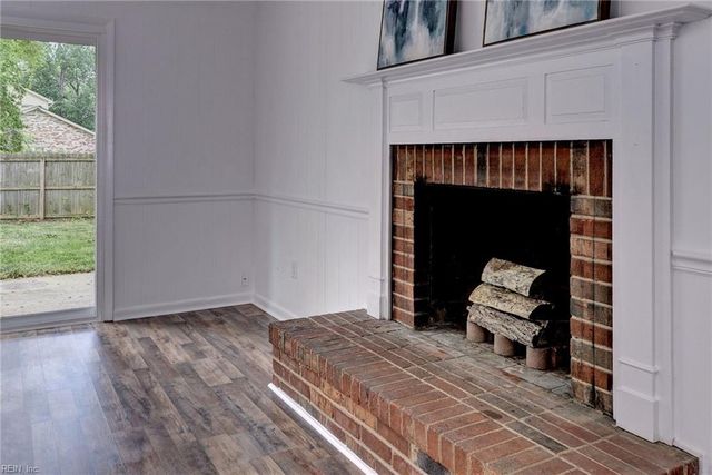 149 Ridgewood PW, Newport News, VA 23608