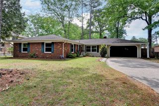 149 Ridgewood PW, Newport News, VA 23608