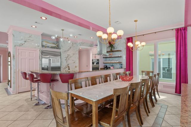 4736 Ocean Boulevard, Destin, FL 32541