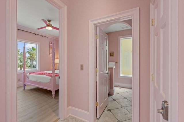 4736 Ocean Boulevard, Destin, FL 32541