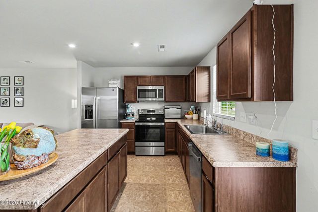 160 Day Song Court, Lillington, NC 27546