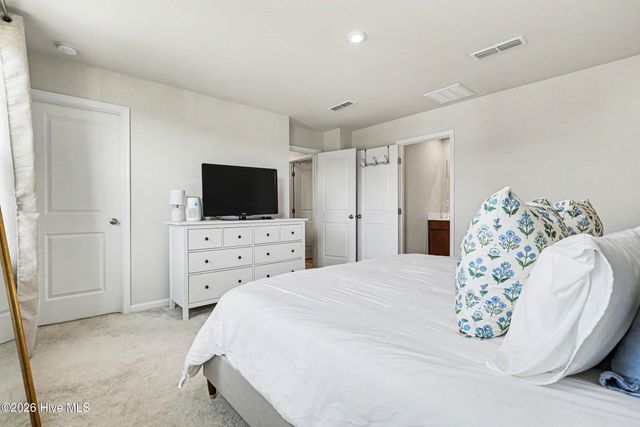 160 Day Song Court, Lillington, NC 27546