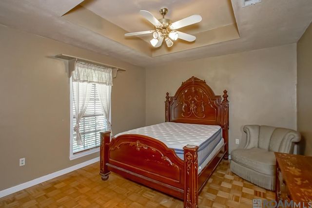18759 Mclin Rd, Livingston, LA 70754
