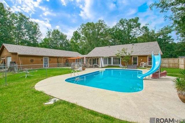 18759 Mclin Rd, Livingston, LA 70754