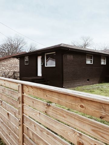 1413 Wheless St A, Nashville, TN 37208