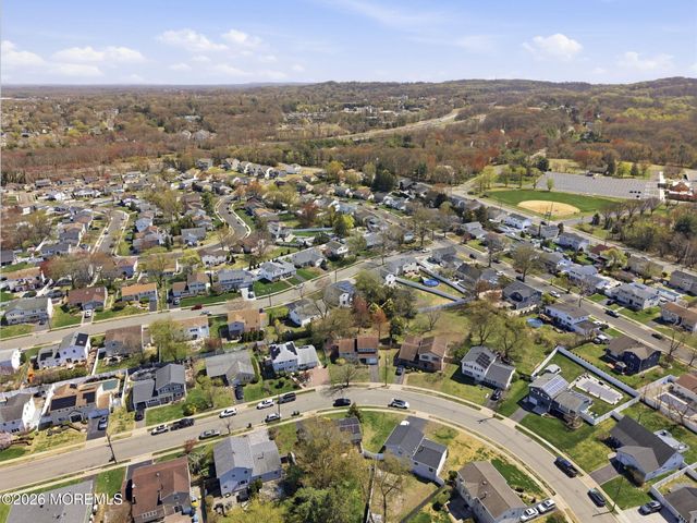 17 Dublin Lane, Hazlet, NJ 07730