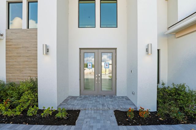 7738 Longchamp Lane, Lake Worth, FL 33449