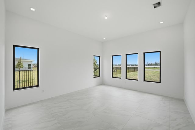 7738 Longchamp Lane, Lake Worth, FL 33449