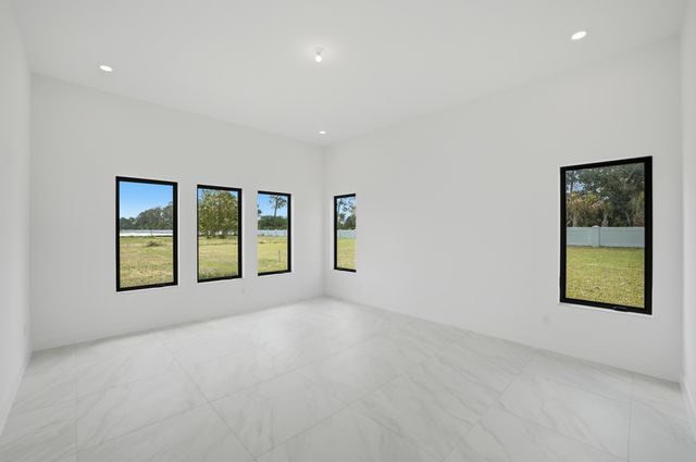7738 Longchamp Lane, Lake Worth, FL 33449