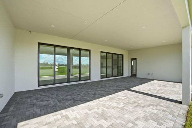 7738 Longchamp Lane, Lake Worth, FL 33449