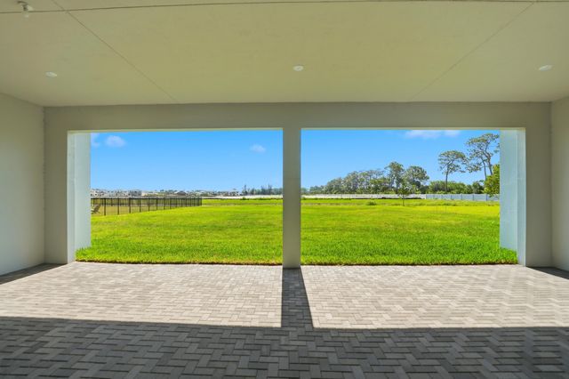 7738 Longchamp Lane, Lake Worth, FL 33449