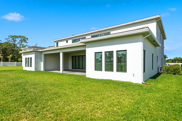 7738 Longchamp Lane, Lake Worth, FL 33449