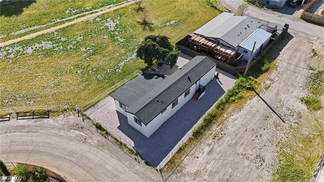 211 West Duck Creek Road, Pahrump, NV 89048