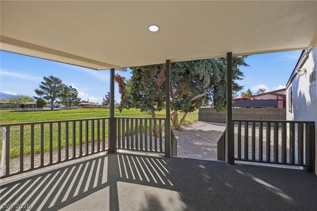 211 West Duck Creek Road, Pahrump, NV 89048