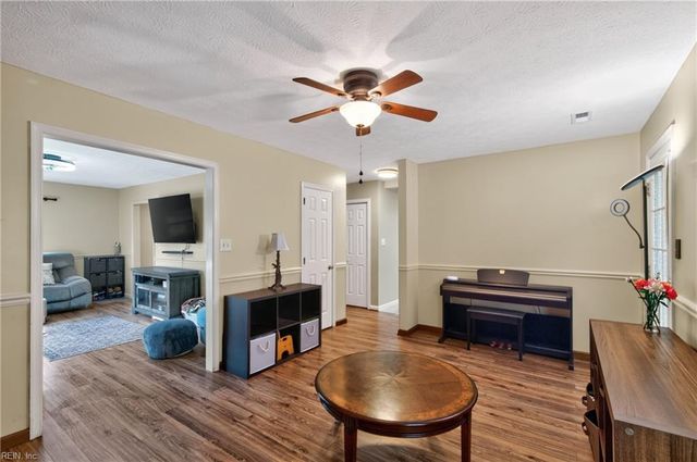 707 Ketch CT, Newport News, VA 23608