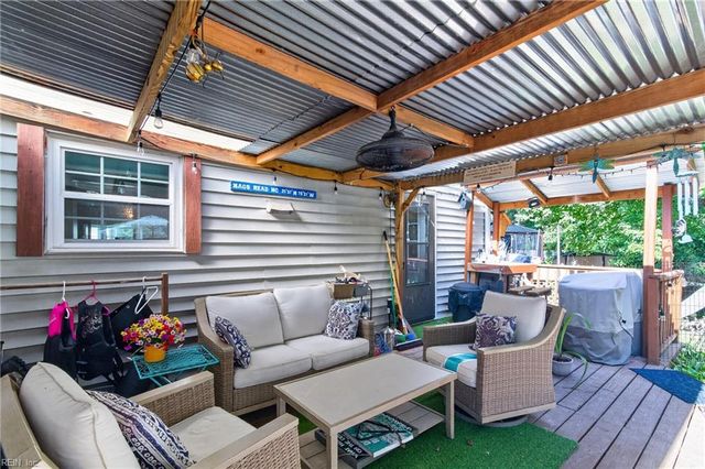 707 Ketch CT, Newport News, VA 23608