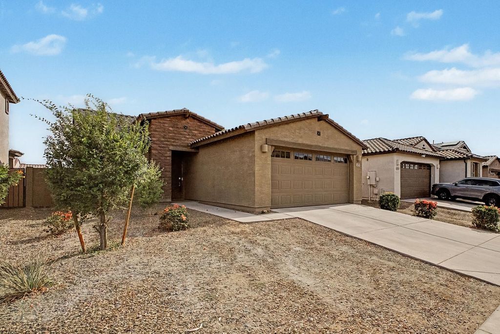 12515 W Morten Avenue, Glendale, AZ 85307