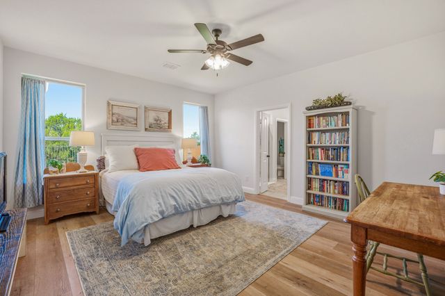 127 Mesa Drive, Glen Rose, TX 76043