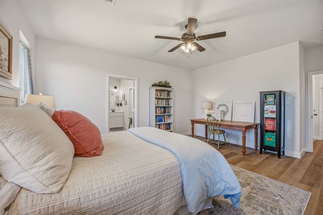 127 Mesa Drive, Glen Rose, TX 76043