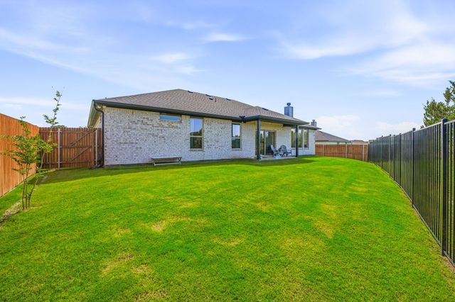 127 Mesa Drive, Glen Rose, TX 76043