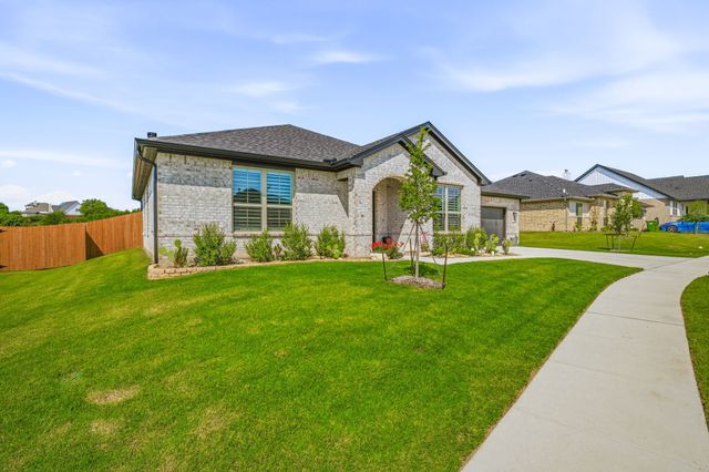 127 Mesa Drive, Glen Rose, TX 76043