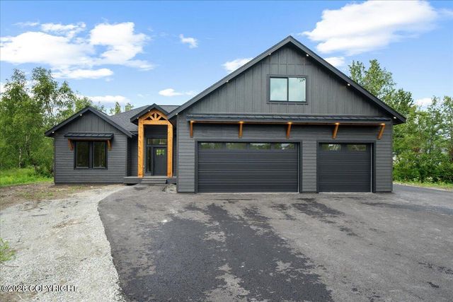 799 W Montana Drive, Palmer, AK 99645