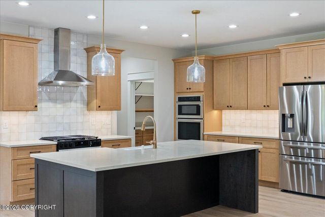799 W Montana Drive, Palmer, AK 99645