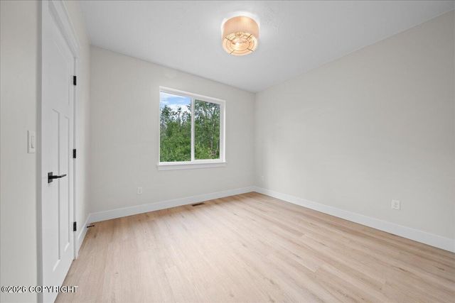 799 W Montana Drive, Palmer, AK 99645