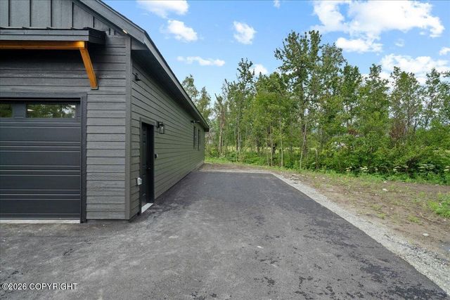 799 W Montana Drive, Palmer, AK 99645