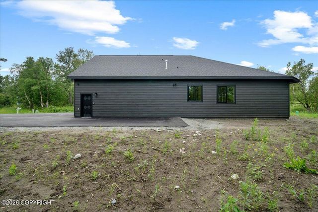 799 W Montana Drive, Palmer, AK 99645