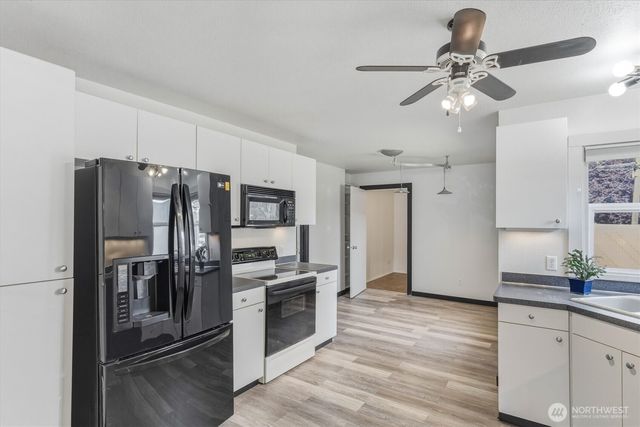 1447 9th Avenue, Longview, WA 98632