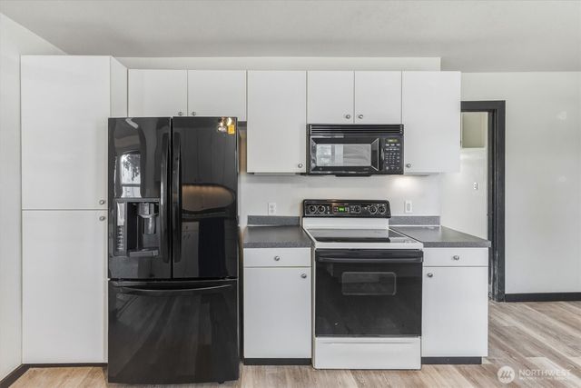 1447 9th Avenue, Longview, WA 98632