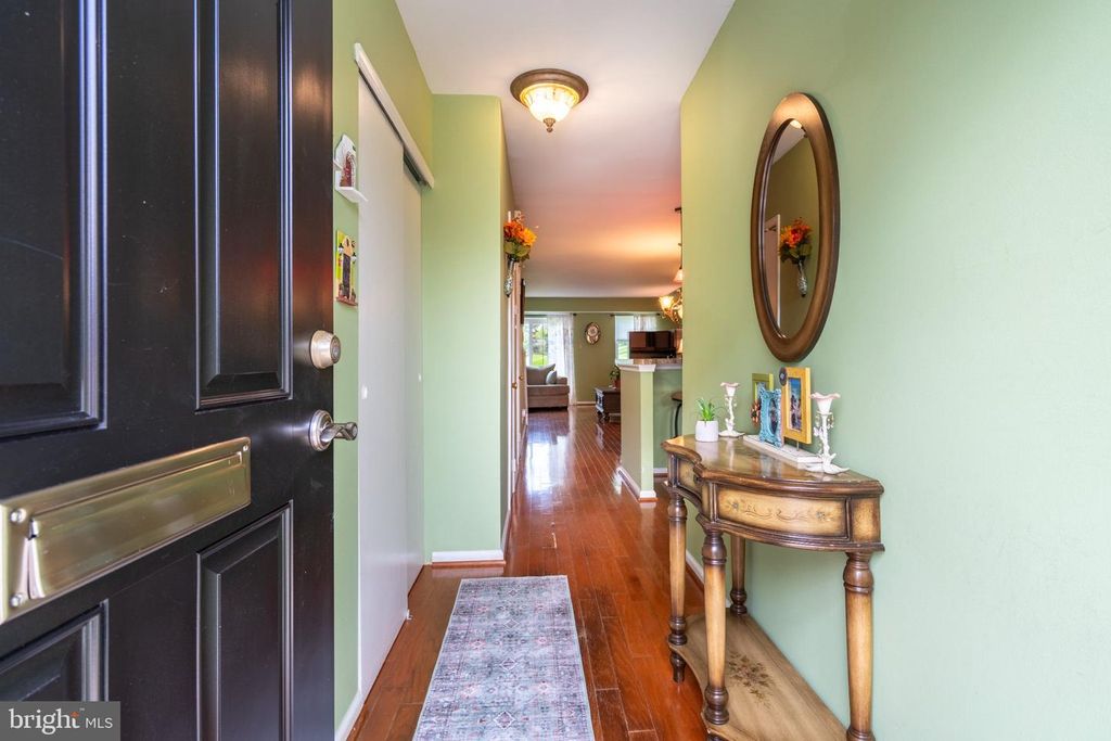 8 CROMWELL DR #107 U-8, Blue Bell, PA 19422 — photo 2