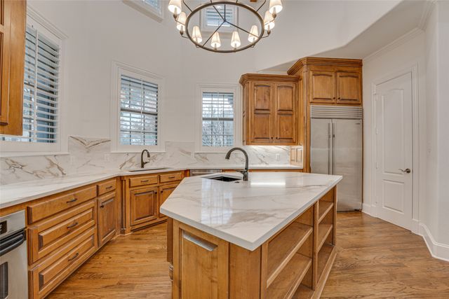 2216 Kings Pass, Heath, TX 75032