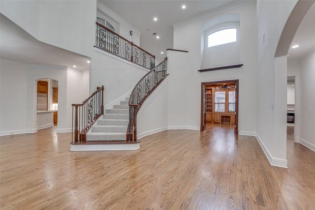 2216 Kings Pass, Heath, TX 75032