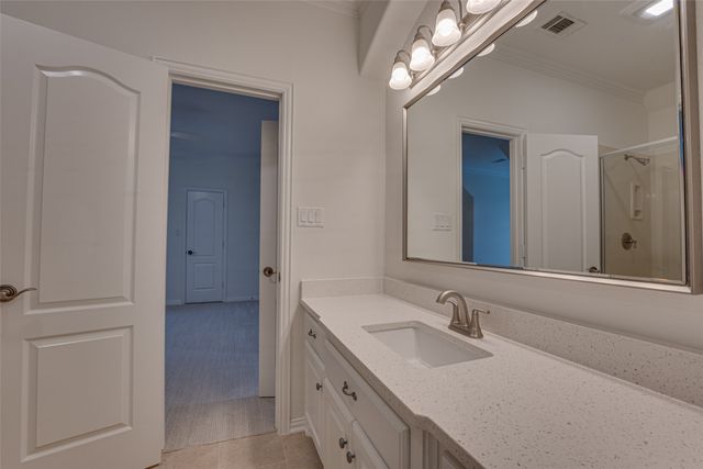 2216 Kings Pass, Heath, TX 75032