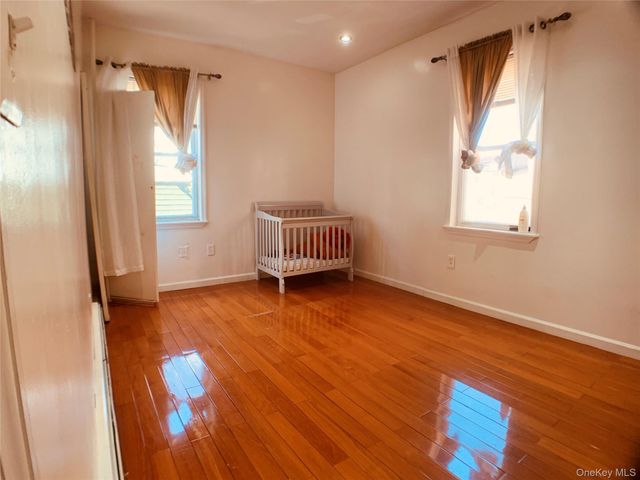 23-28 28th Street 28 Street, Astoria, NY 11105