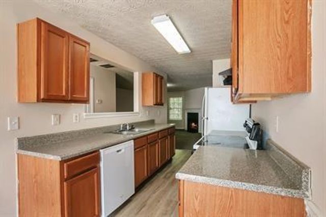 2842 Vining Ridge Terrace, Decatur, GA 30034