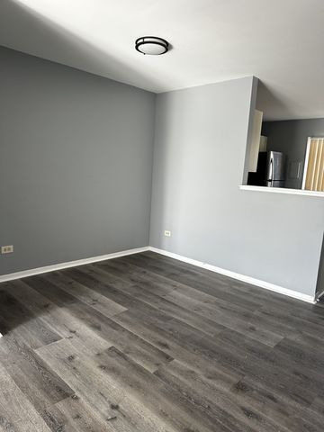 190 S Waters Edge Drive 302, Glendale Heights, IL 60139