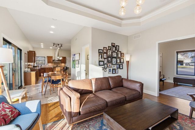 1801 CALEDON CT, Columbia, MO 65203